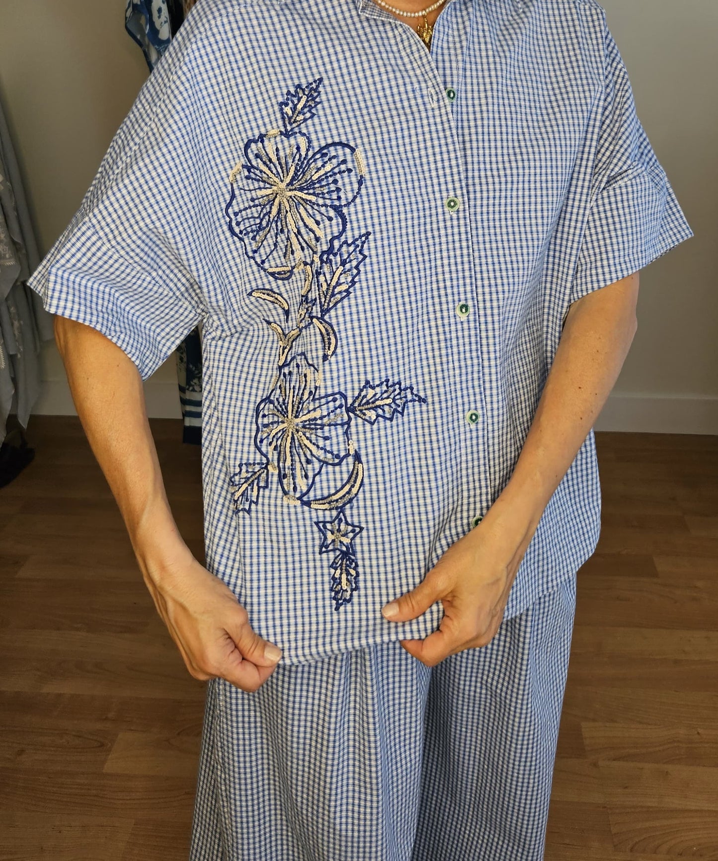 Camisa Cuadros Bordados