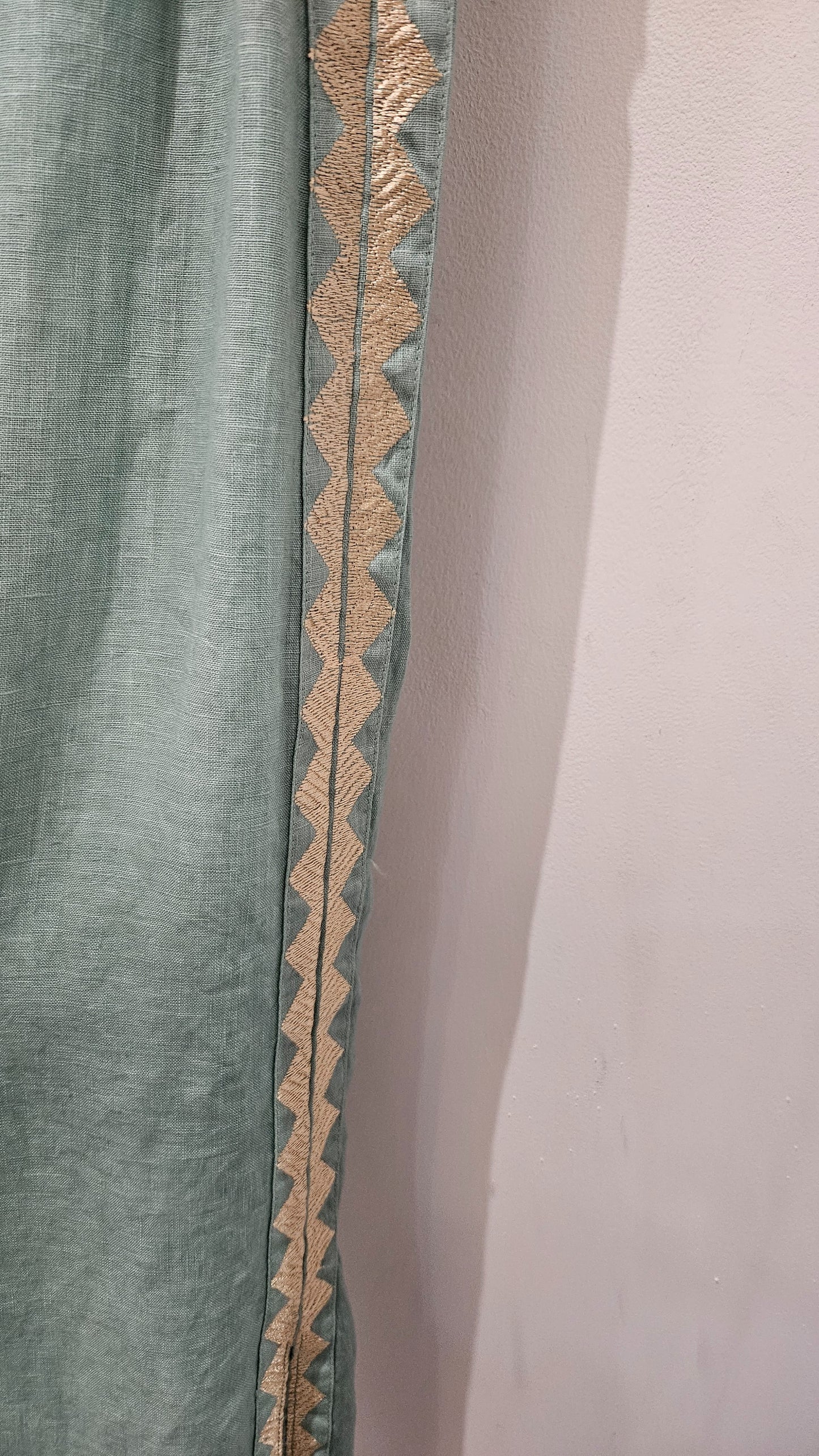 Pantalón Bordado Oro