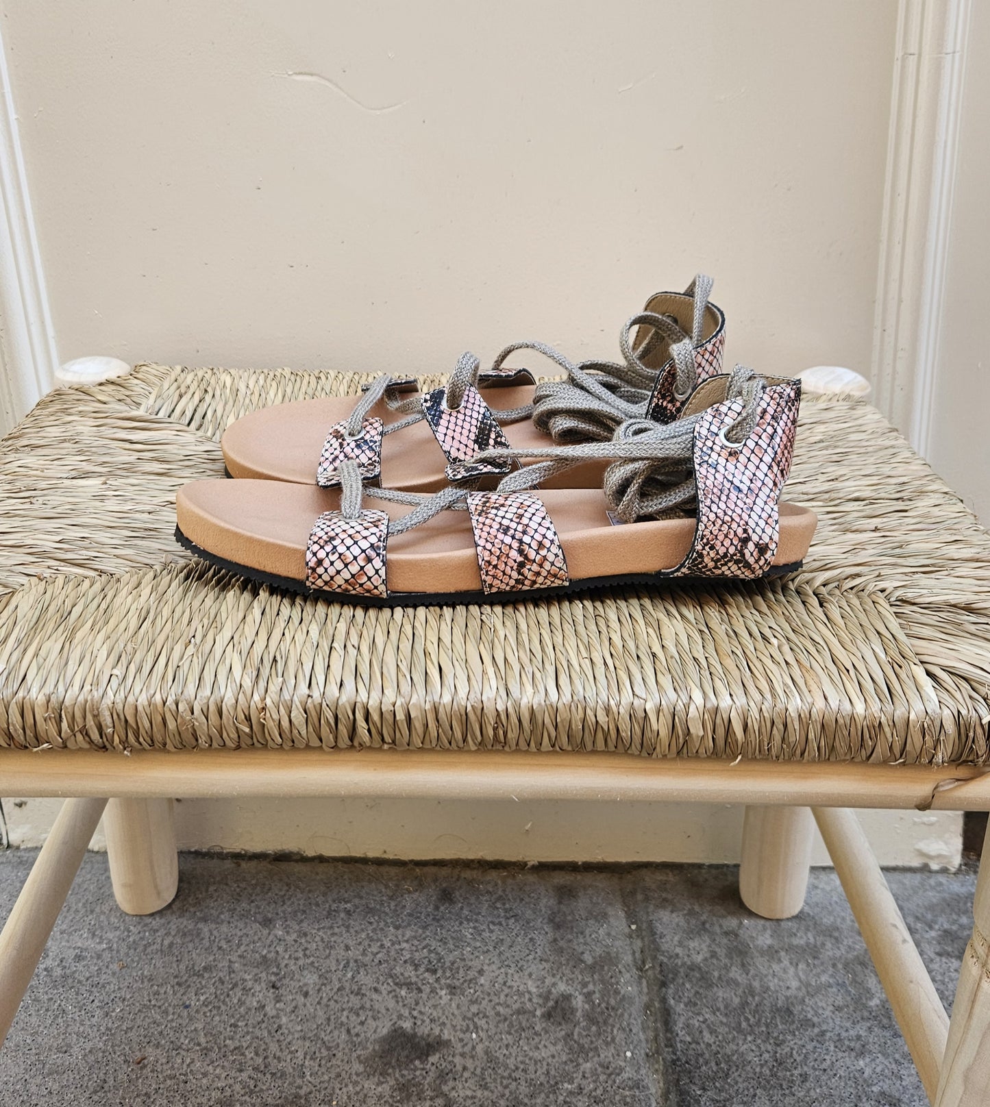 Sandalias Serpiente Salmón
