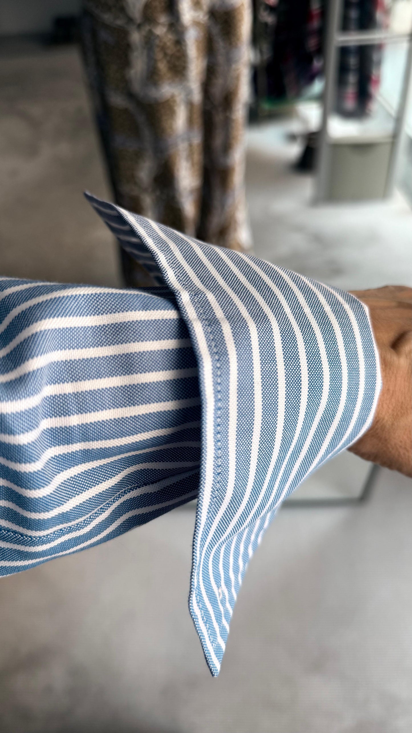 Camisa Clásica Rayas Azules Doble Cuello