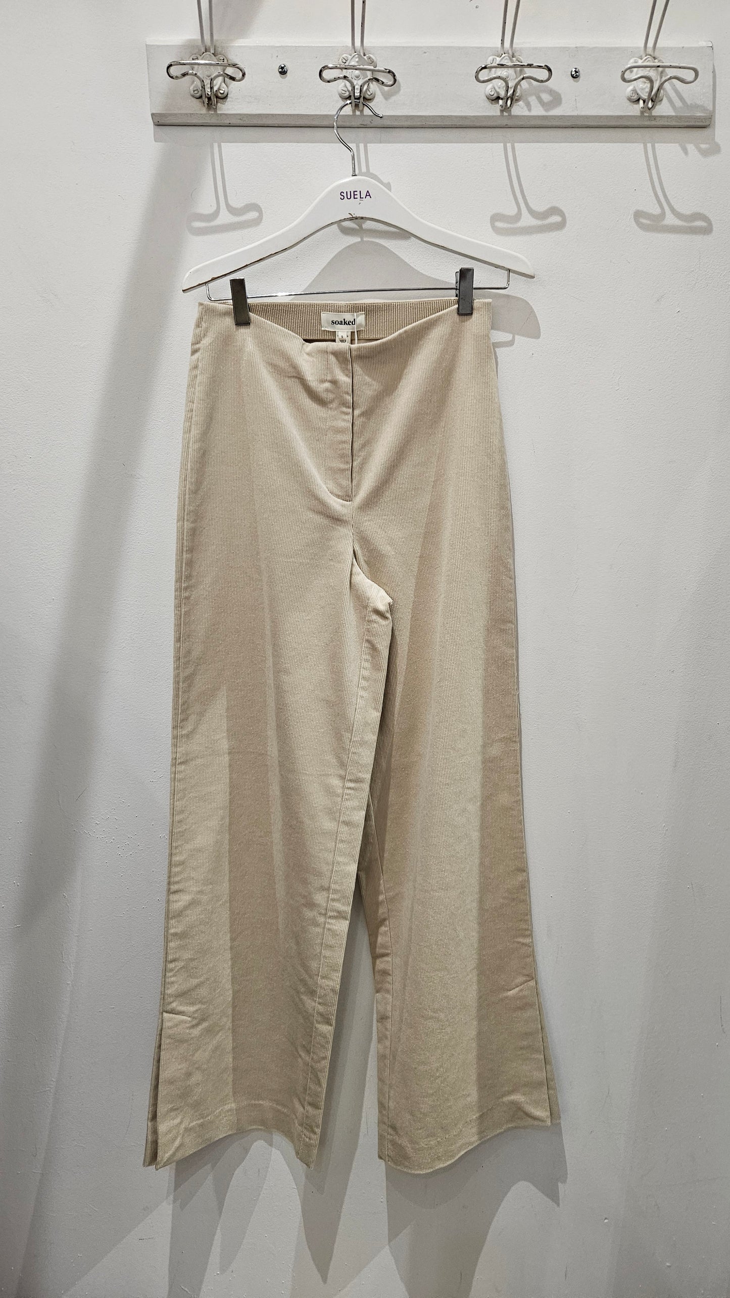 Pantalón micropana beige