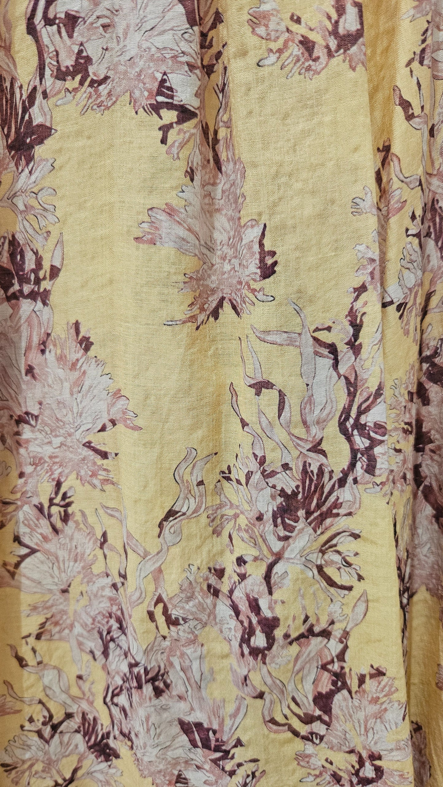 Blusa Vainilla Estampada Flores Burdeos Suela