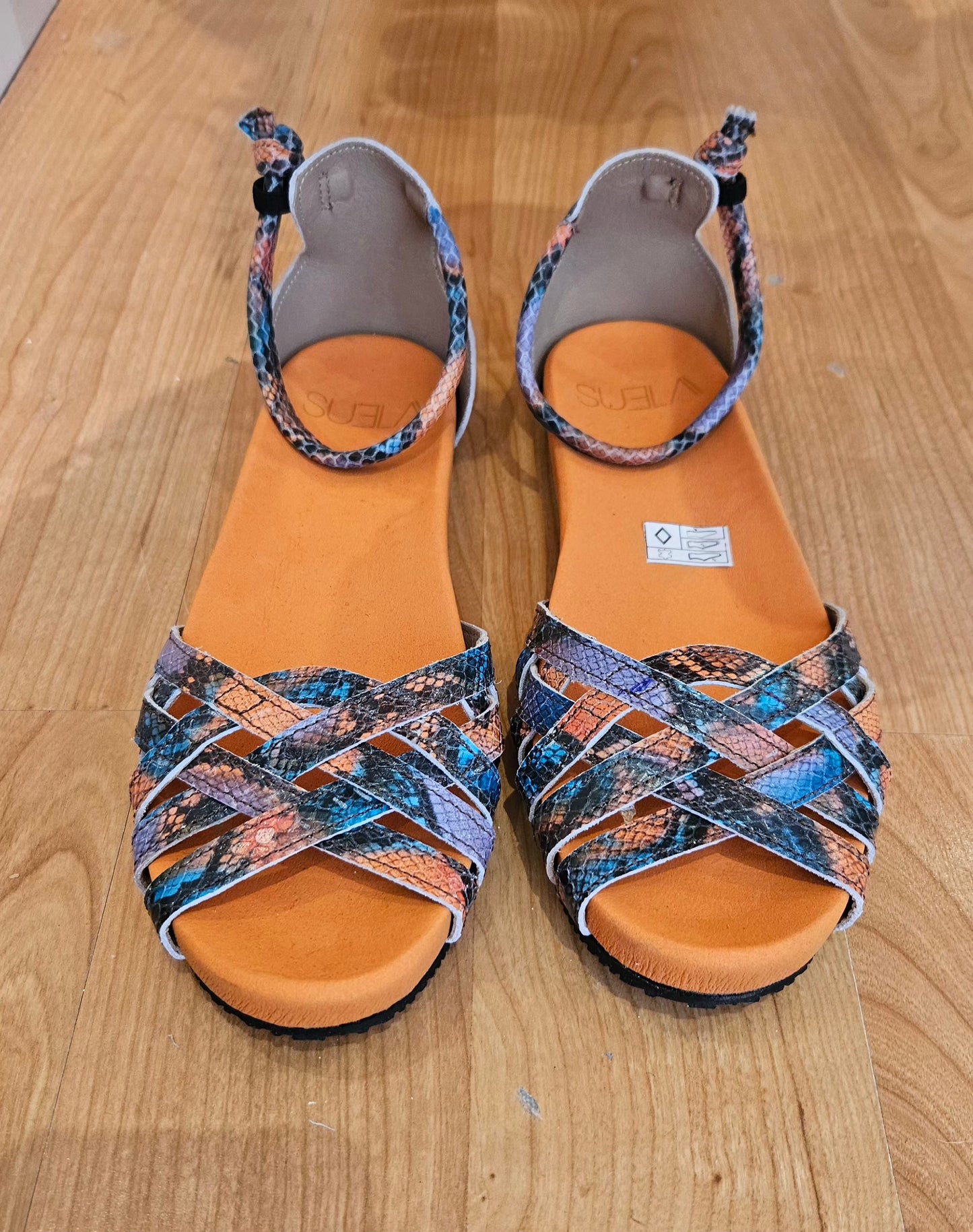 Sandalia Estampado Serpiente Turquesa