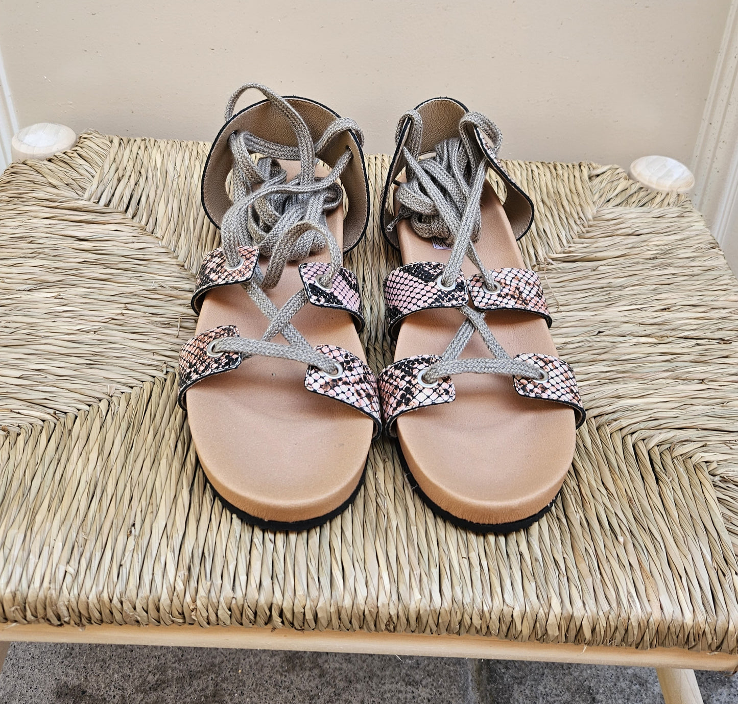 Sandalias Serpiente Salmón