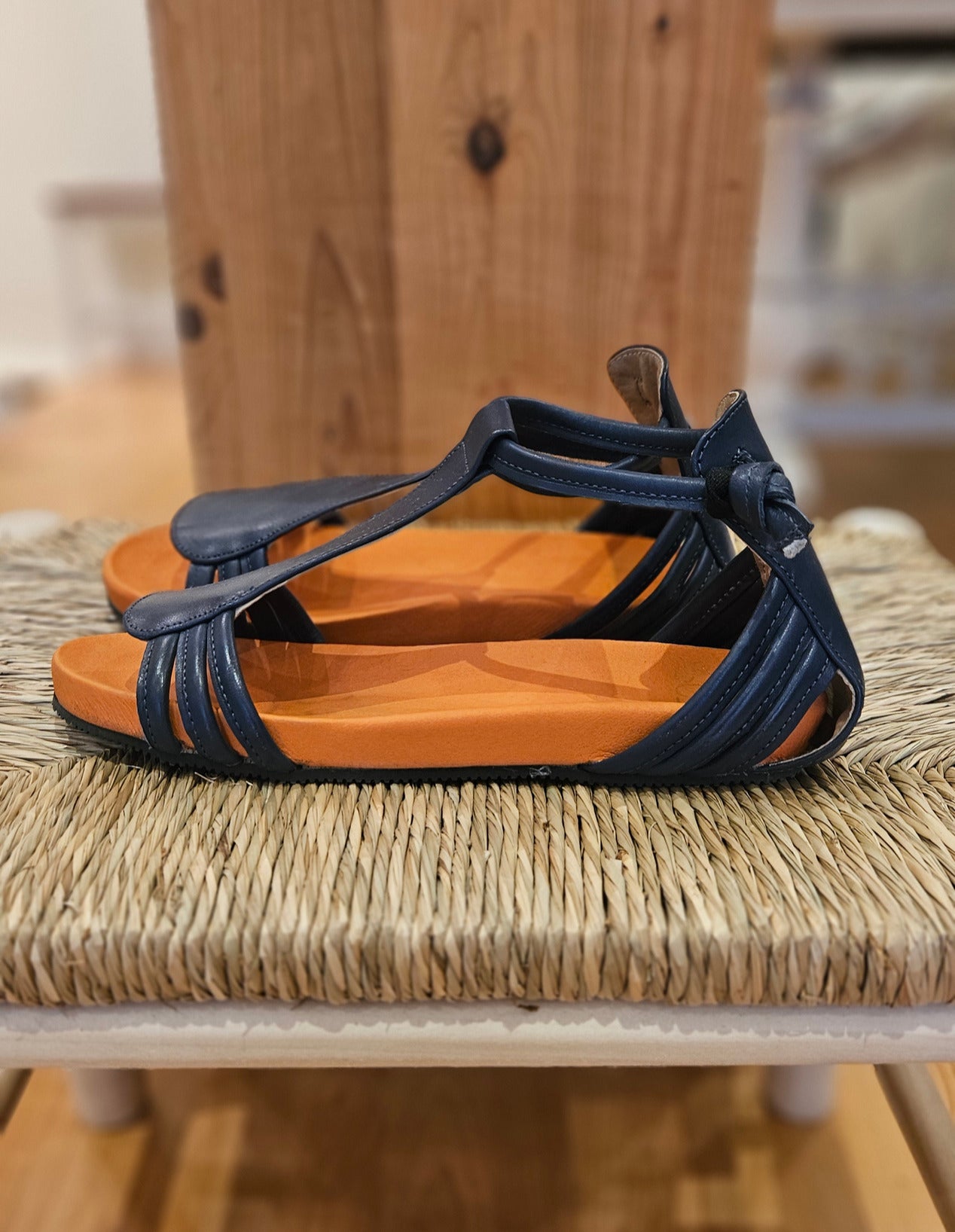 Sandalias Piel Tiras Azul Marino