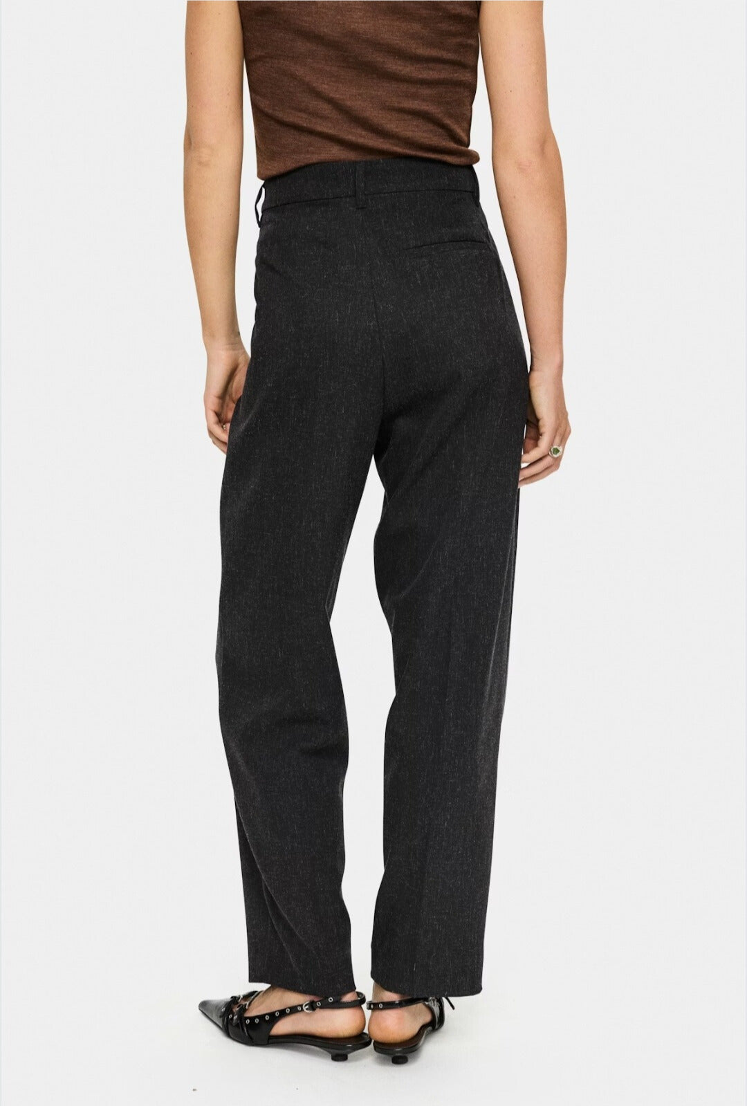 Pantalón Pinzas Gris Jaspeado