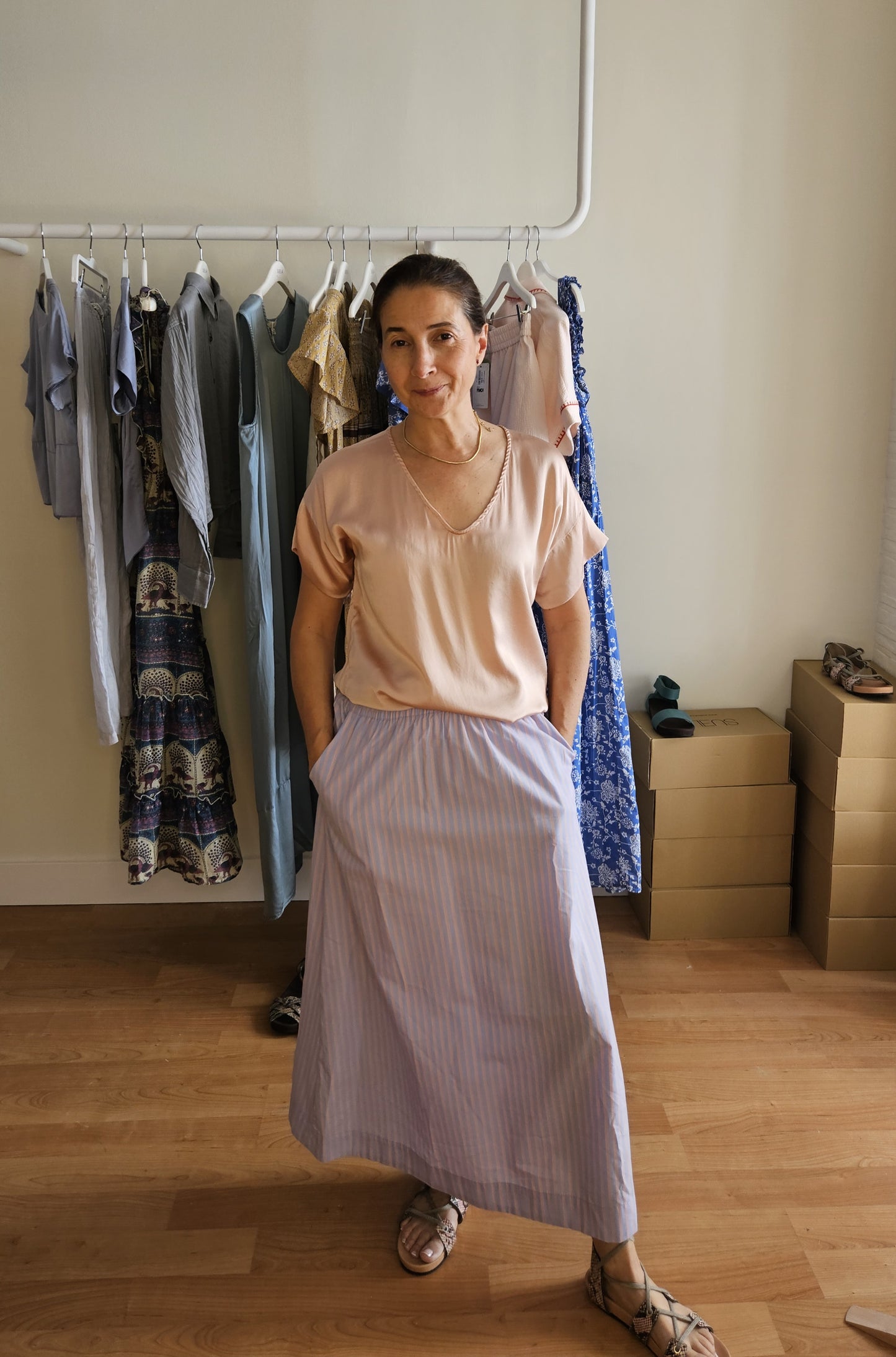 Top Seda Escote Pico Rosa