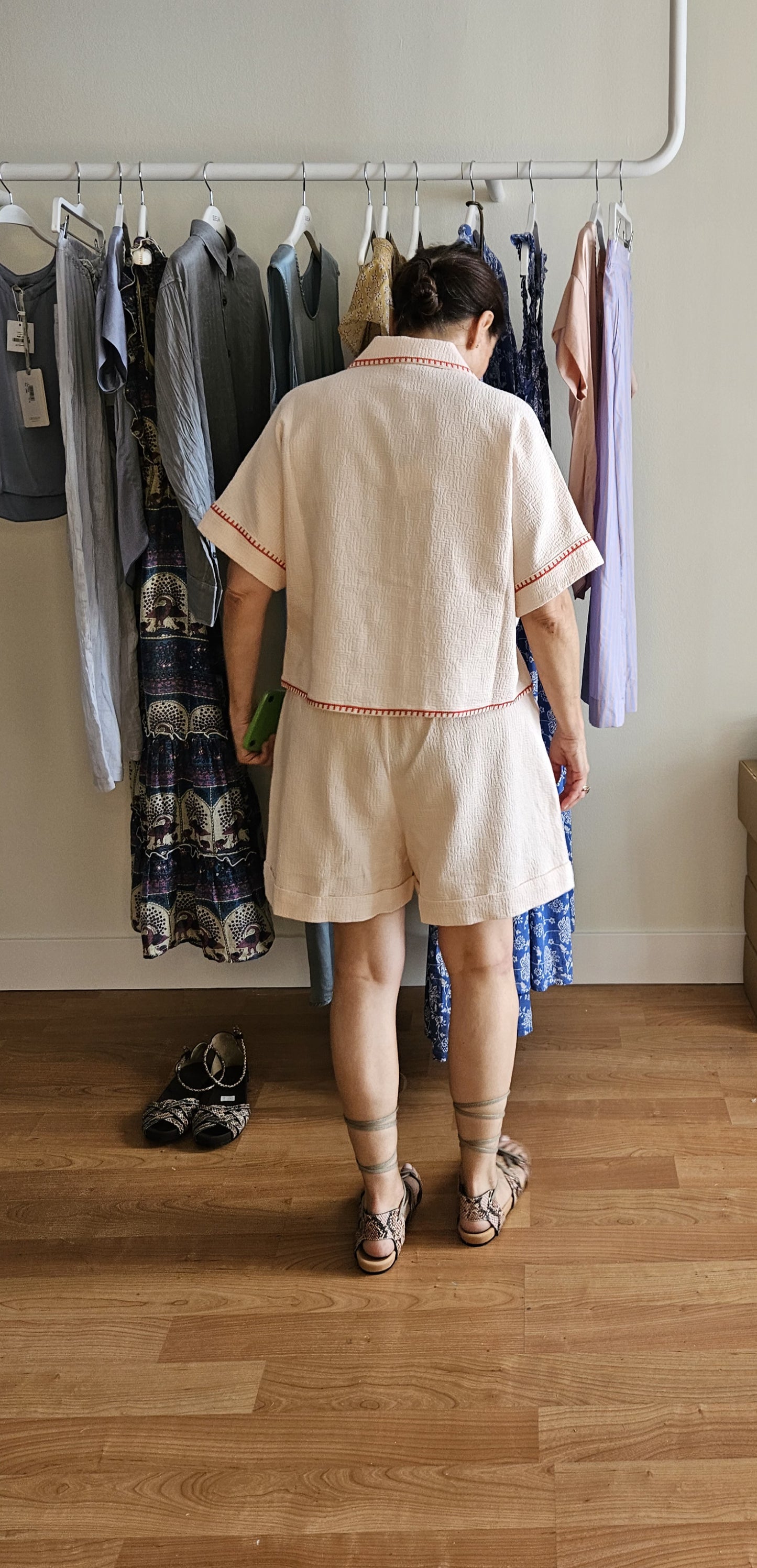 Bermudas Rosas Vivo Rojo Punto Cruz