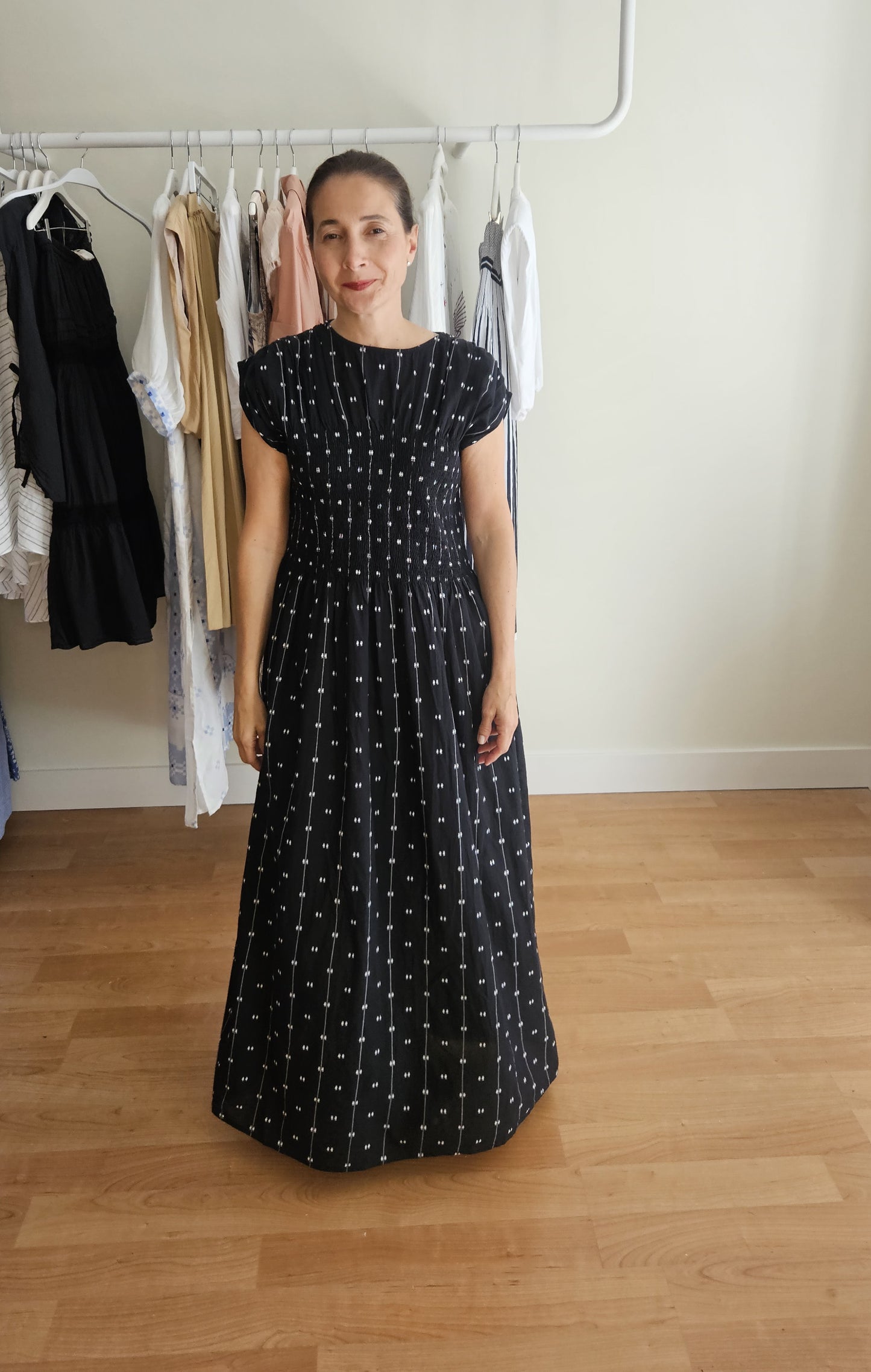 Vestido Negro Nido de Abeja