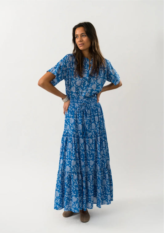 Falda Azul Flores Blancas (Da talla)