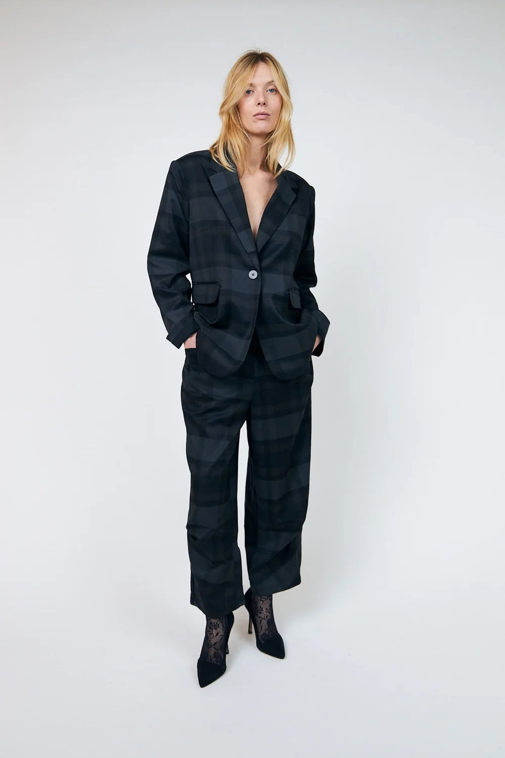 Pantalón Cuadros Gris Oscuro