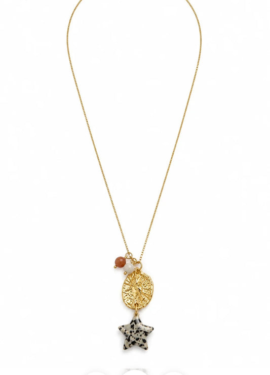 Collar Estrella y Concha Dorado