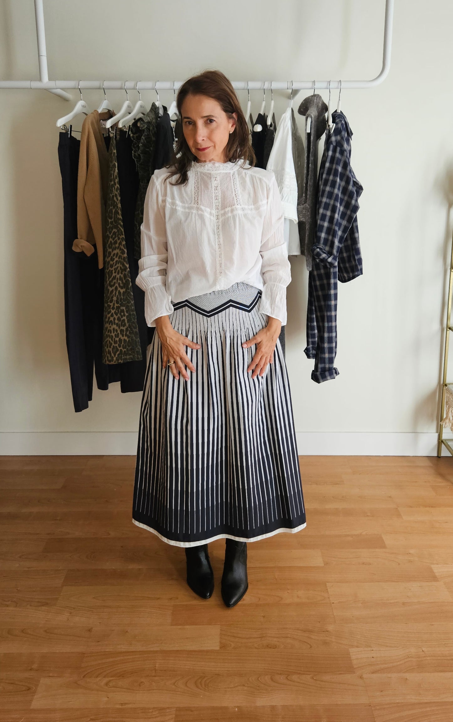 Falda Estampado Geométrico Azul y Blanco ( Japón)