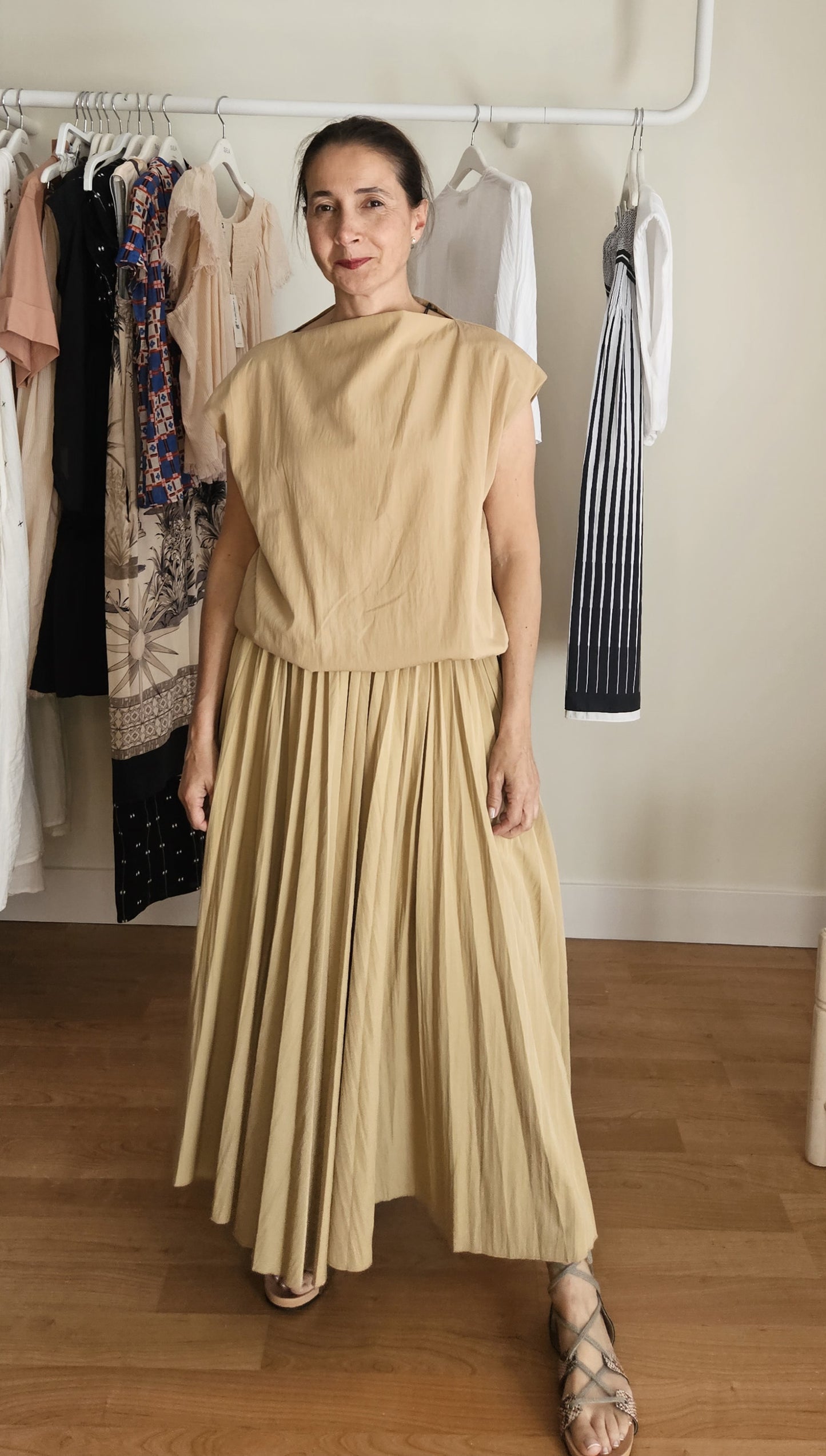 Falda Camel Plisada