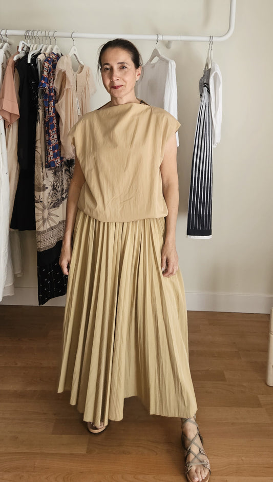 Falda Camel Plisada